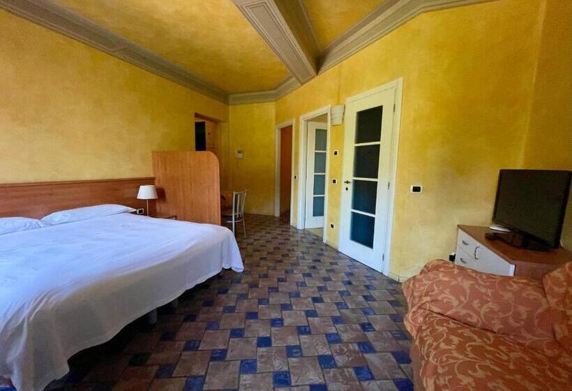 استودیوی استاندارد, Residence Corte Della Vittoria