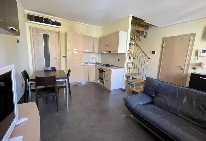 آپارتمان 2 خوابه, Residence Corte Della Vittoria