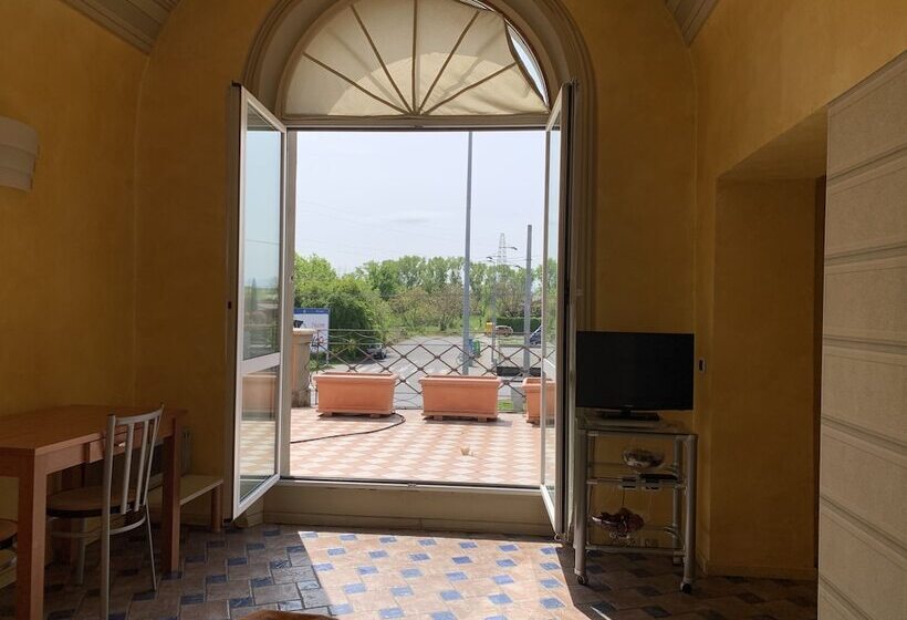استودیوی استاندارد, Residence Corte Della Vittoria