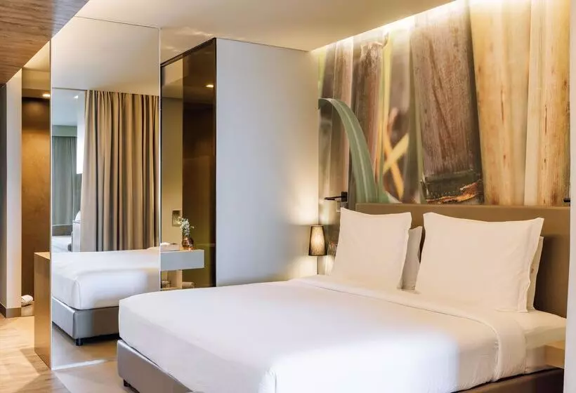سوییت, Saccharum Resort