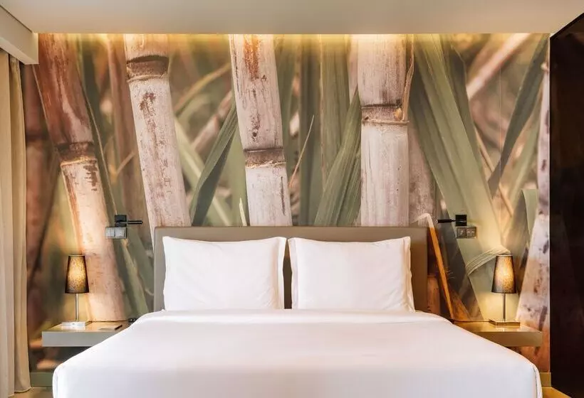 سوییت, Saccharum Resort