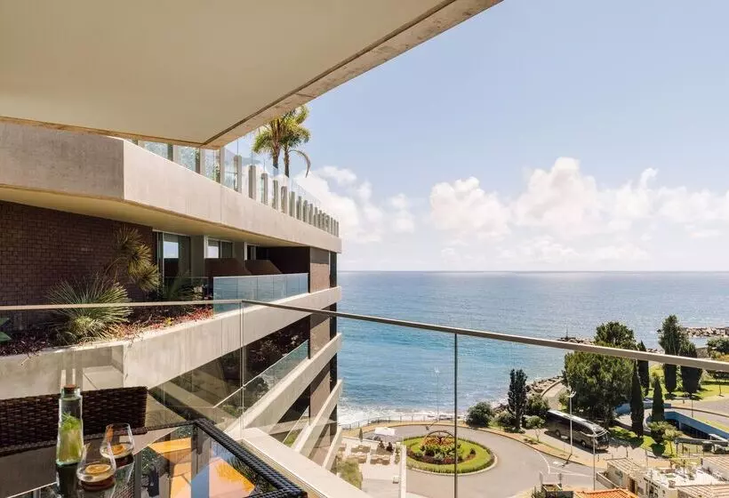 سوییت, Saccharum Resort