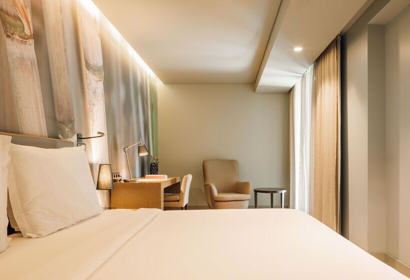 Люкс, Saccharum Resort