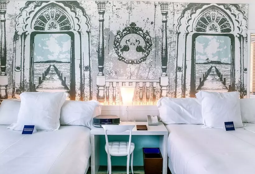 اتاق استاندارد با 2 تخت دوبل, Sls At Baha Mar