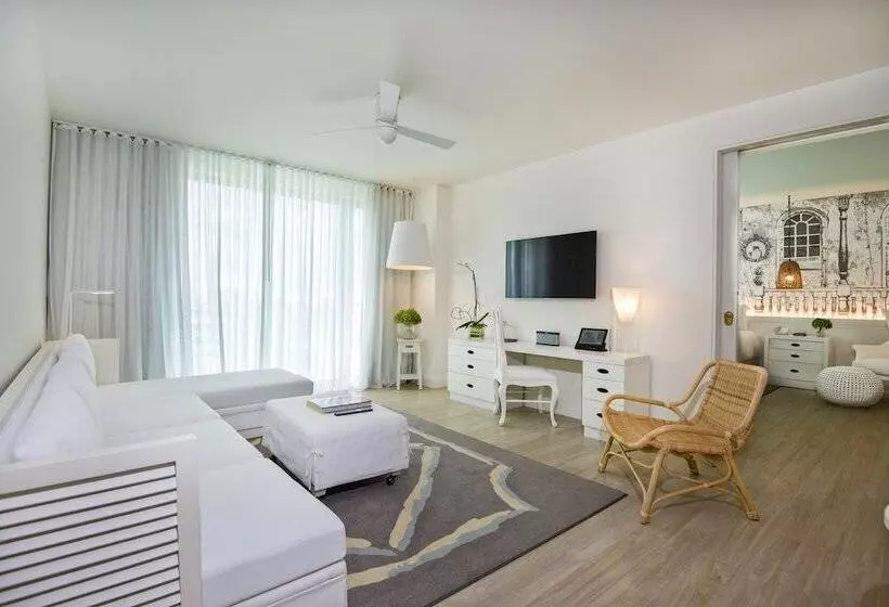 سوییت سوپریور, Sls At Baha Mar