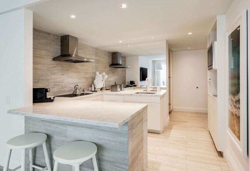 سوییت سوپریور, Sls At Baha Mar