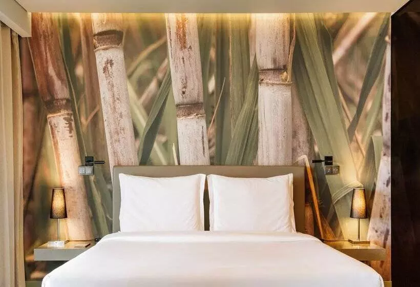 سوئیت پریمیوم با چشم‌انداز دریا, Saccharum Resort