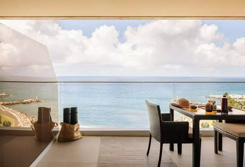 اتاق پرمیوم با چشم‌انداز دریا, Saccharum Resort