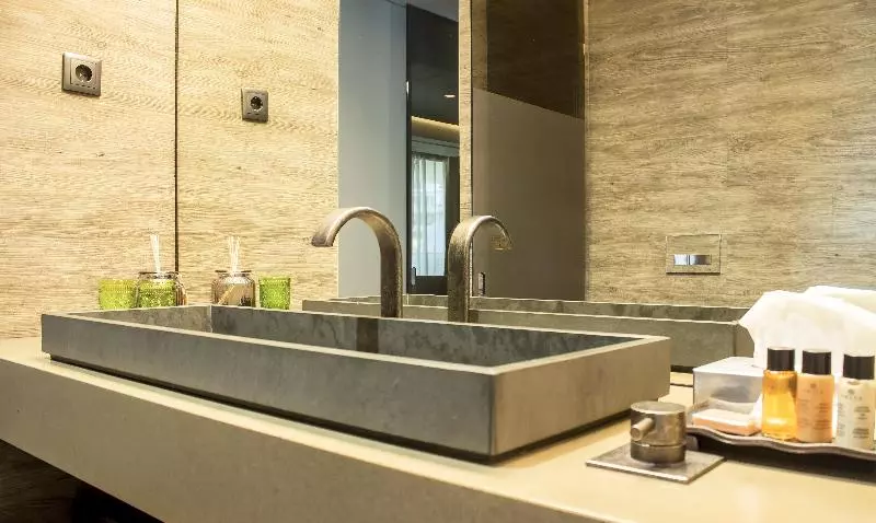 اتاق استاندارد با چشم‌انداز دریا, Saccharum Resort