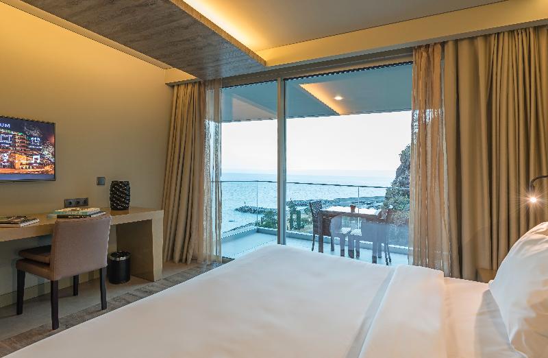 Люкс Боковой Вид на Море, Saccharum Resort