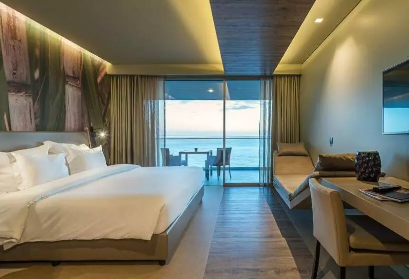 اتاق استاندارد با چشم‌انداز دریا, Saccharum Resort