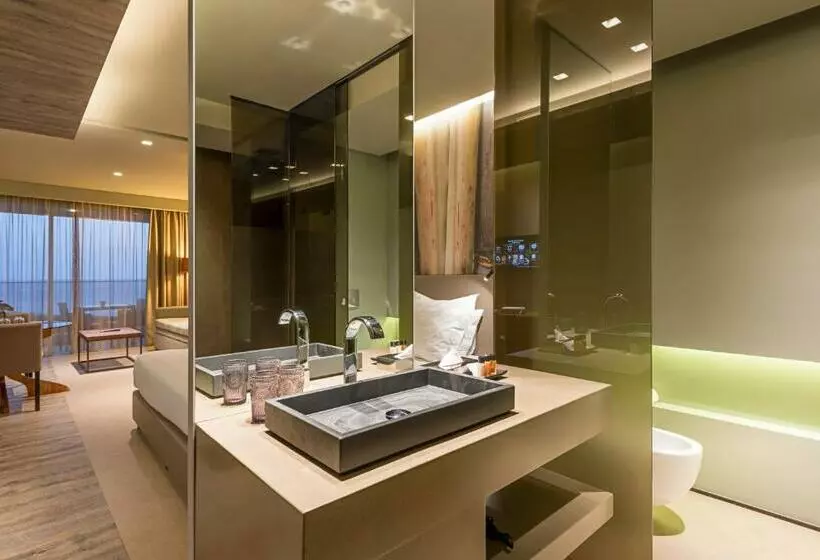 اتاق استاندارد با چشم‌انداز دریا, Saccharum Resort