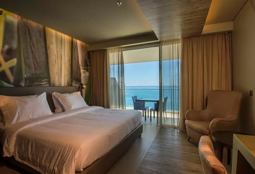 اتاق استاندارد با چشم‌انداز دریا, Saccharum Resort