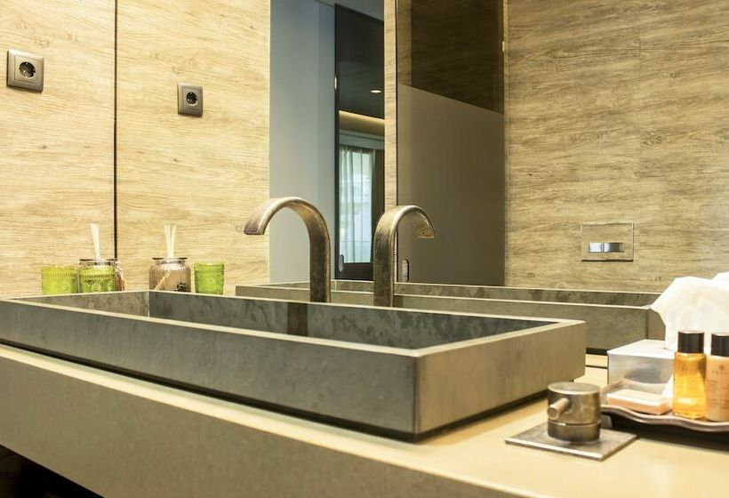 オーシャンビュースタンダードルーム, Saccharum Resort