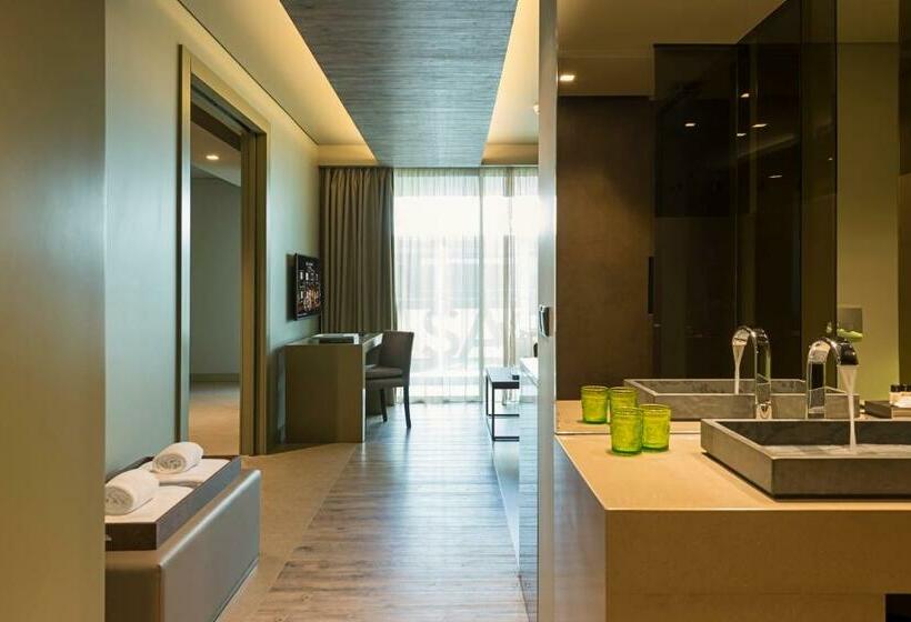 スイート, Saccharum Resort