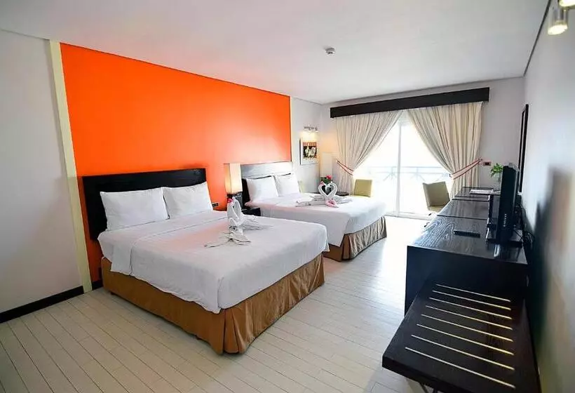 デラックスルーム, Thunderbird Resorts  Poro Point