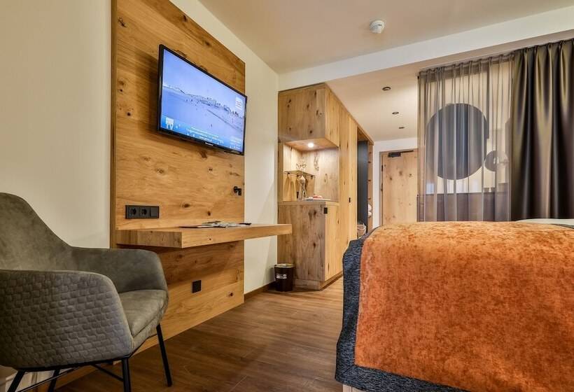 Номер Deluxe Вид на Горы, Traumhotel Alpina Superior Direkt Beim Skilift Isskogelbahn