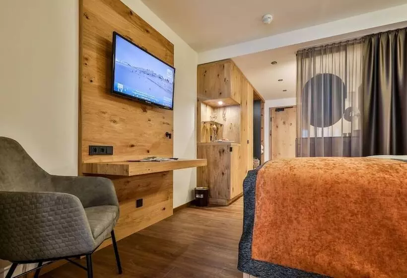 マウンテンビューデラックスルーム, Traumhotel Alpina Superior Direkt Beim Skilift Isskogelbahn