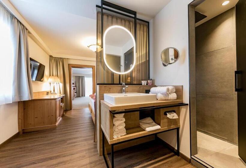 Номер Deluxe с Балконом, Traumhotel Alpina Superior Direkt Beim Skilift Isskogelbahn