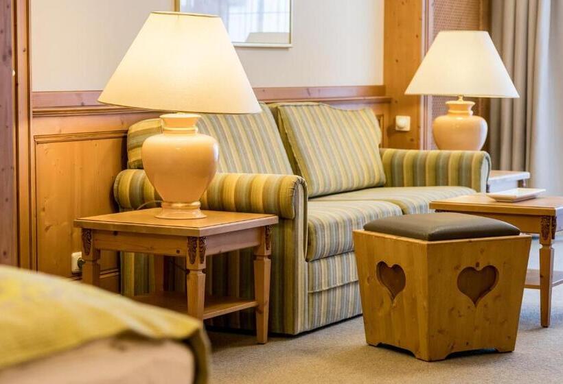 Номер Deluxe с Балконом, Traumhotel Alpina Superior Direkt Beim Skilift Isskogelbahn