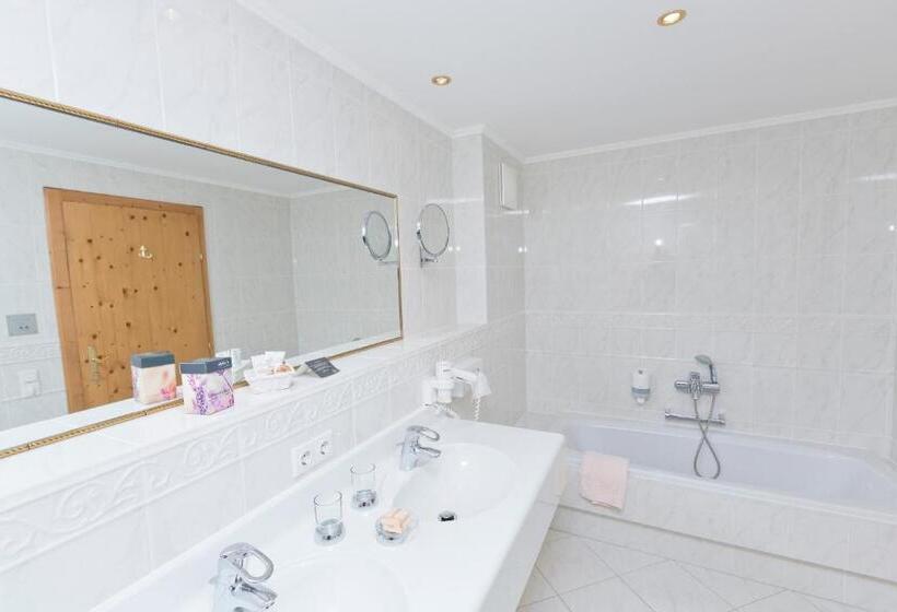 Полулюкс Повышенной Комфортности, Traumhotel Alpina Superior Direkt Beim Skilift Isskogelbahn