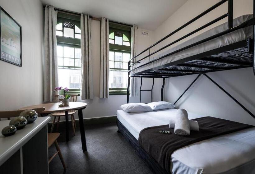 اتاق استاندارد با سرویس بهداشتی مشترک, Sydney Central Inn