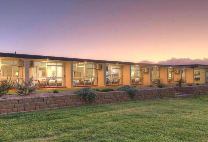 إستوديو قياسى, Atherton Motel