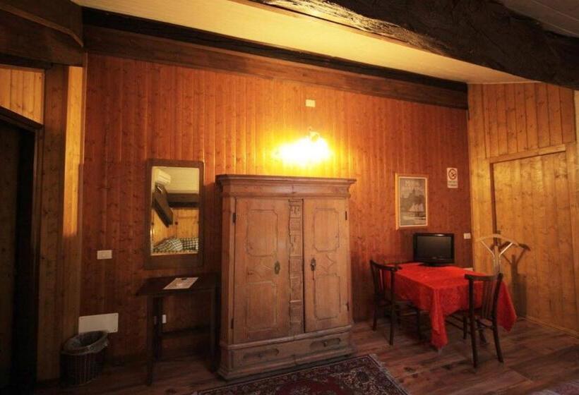 Апартаменты 5 спален, Antica Corte Milanese