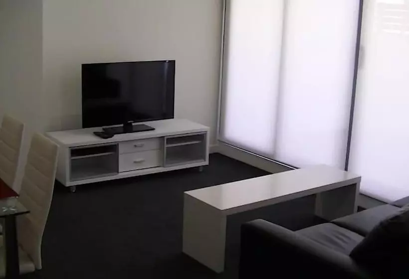 ２ベッドルームアパートメント, Essendon Apartments
