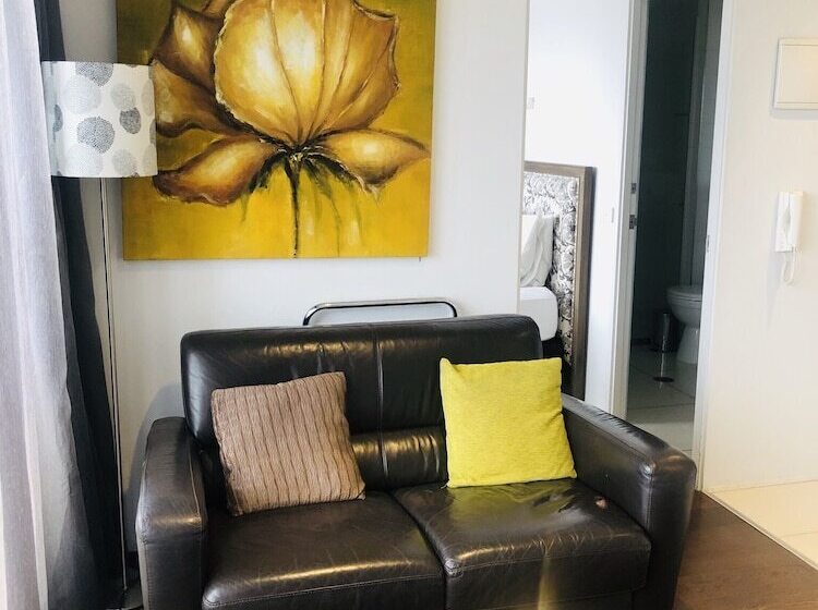 침실 1개 아파트, Hiigh Apartments