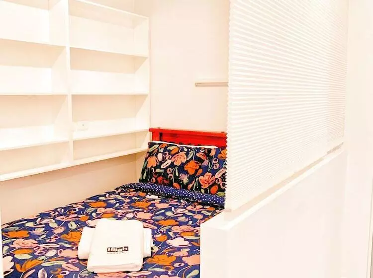 １ベッドルームアパートメント, Hiigh Apartments