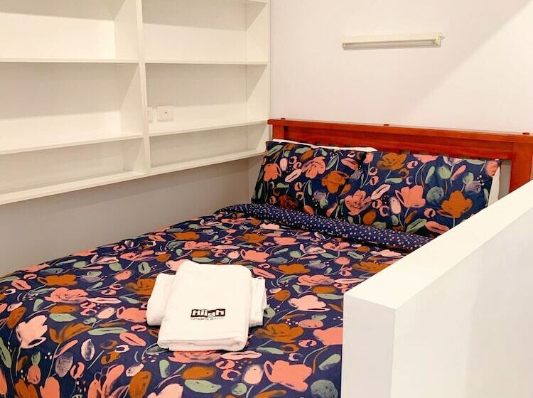 침실 1개 아파트, Hiigh Apartments