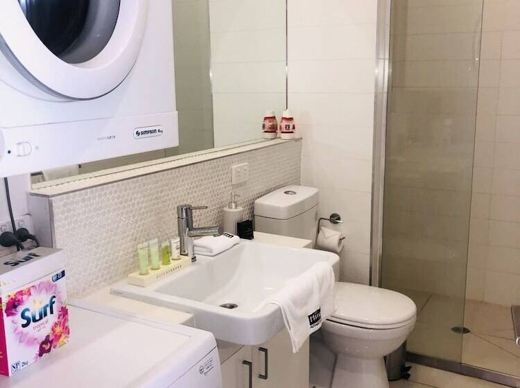 침실 1개 디럭스 아파트, Hiigh Apartments