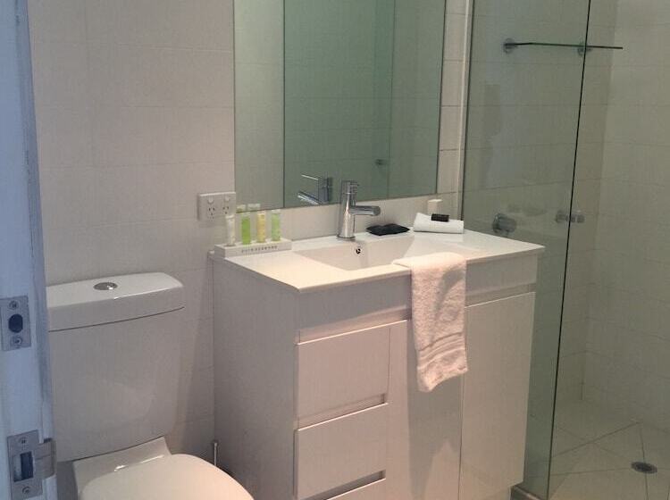 침실 1개 아파트, Hiigh Apartments