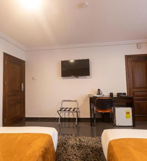 חדר סטנדרט, Airport View