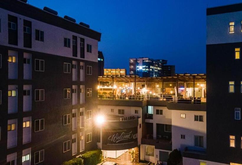 חדר סטנדרט, Airport View