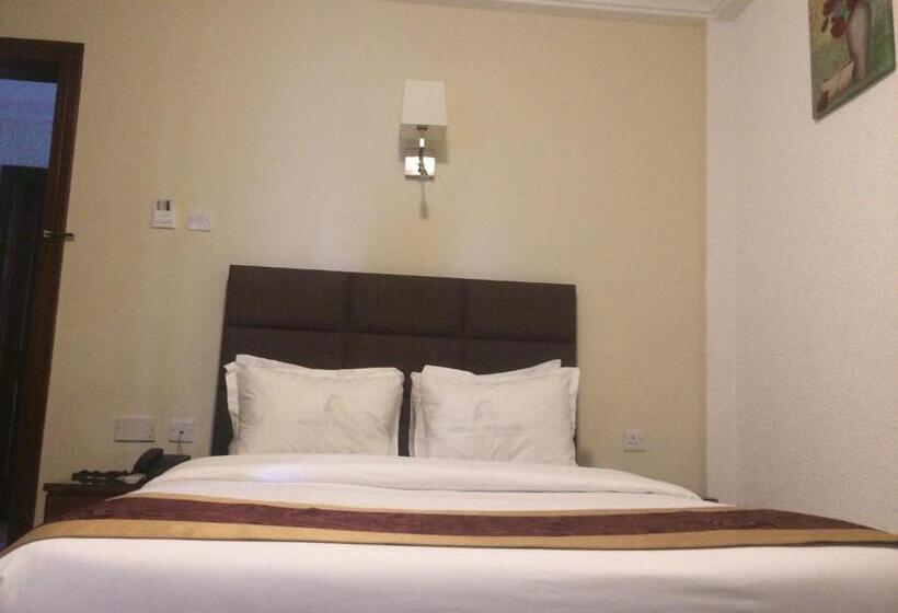 חדר סטנדרט יחיד, Airport View