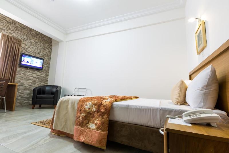 חדר סטנדרט יחיד, Airport View