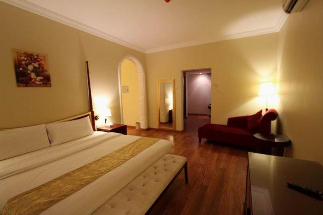 سوییت اجرایی, Al Maha Residence Rak