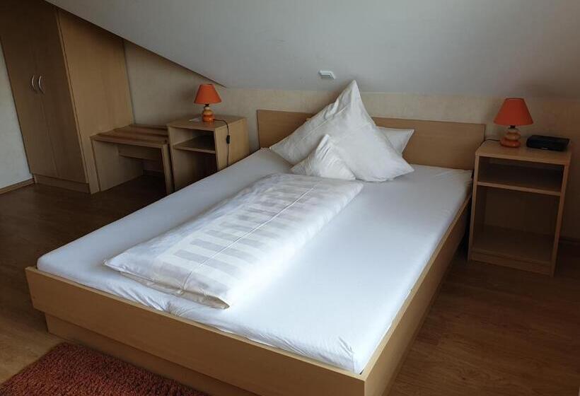 غرفة قياسية فردية, Bernsteinsee