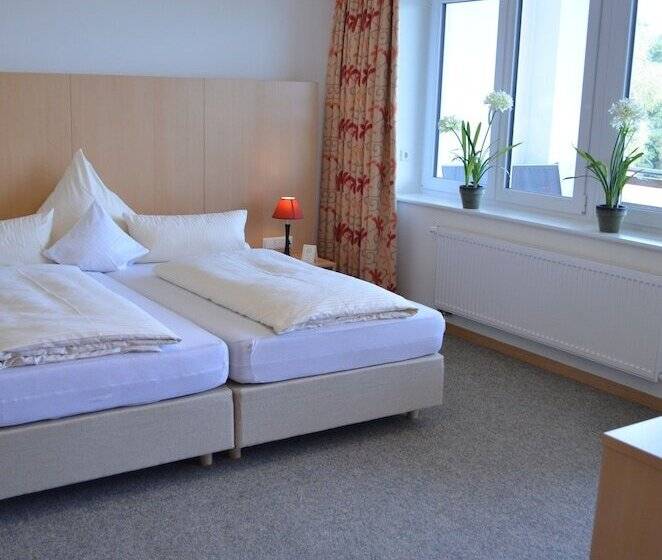 غرفة قياسية فردية, Bernsteinsee