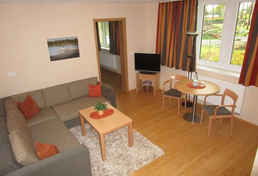 جناح جونيور, Bernsteinsee