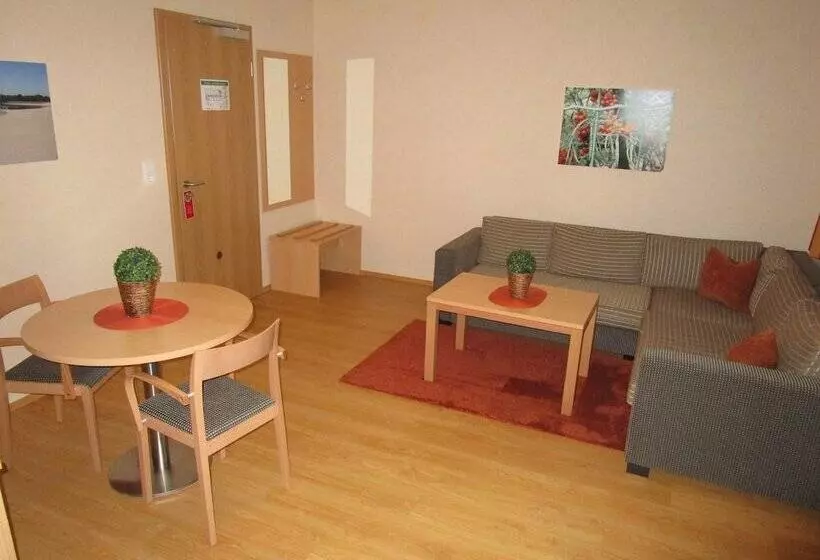 ジュニアスイート, Bernsteinsee