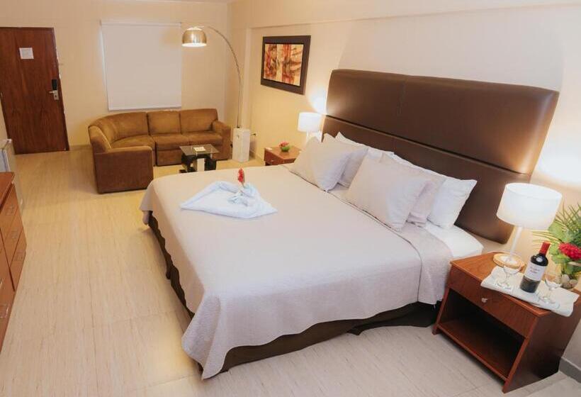 سوییت, El Angolo Piura