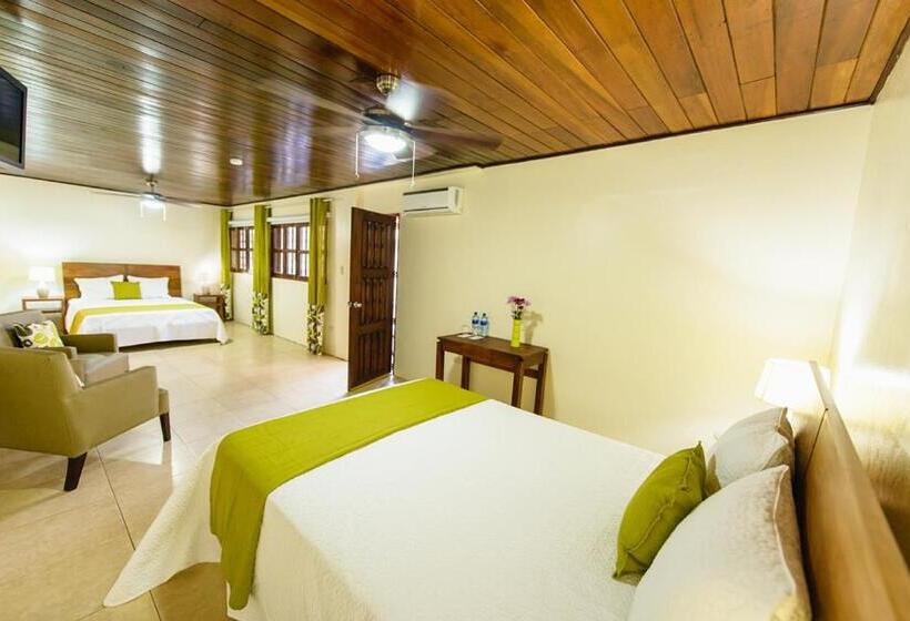 4인용 스탠다드 룸, Flor De Sarta