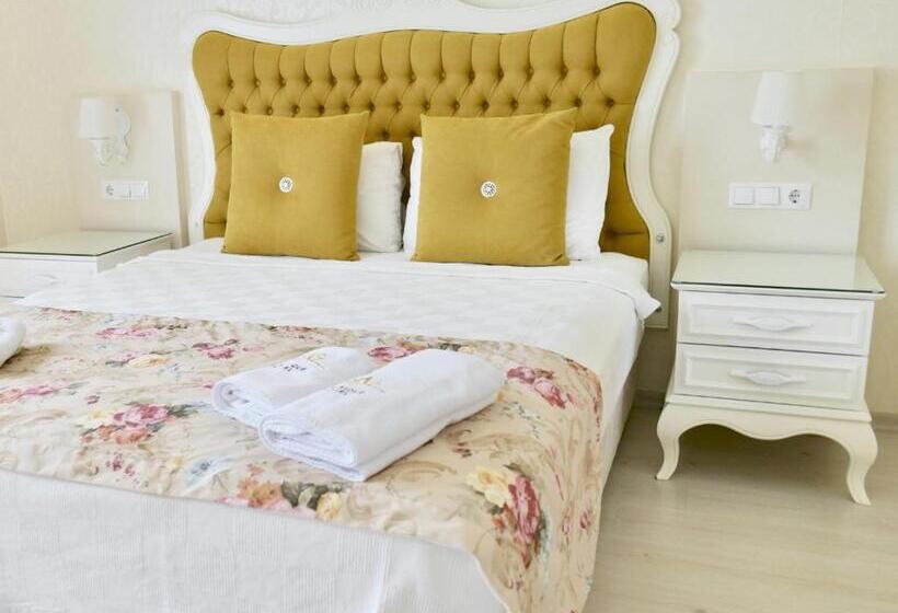 Номер Deluxe Кровать Кинг, Göcek Naz