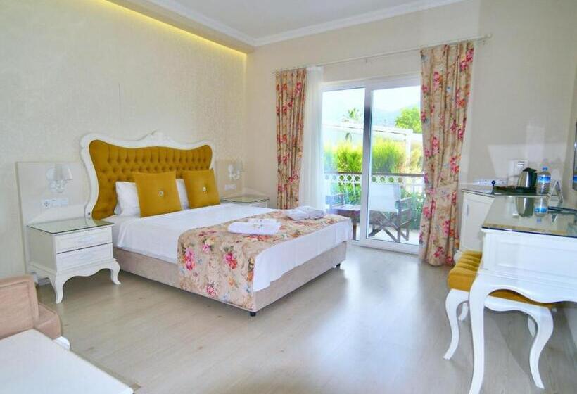 Номер Deluxe Кровать Кинг, Göcek Naz