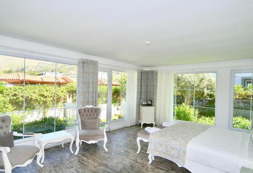 Люкс Executive Вид на Сад, Göcek Naz