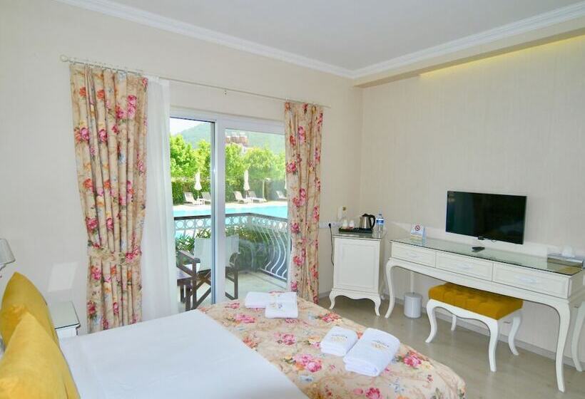 Номер Стандарт Двуспальная Кровать, Göcek Naz