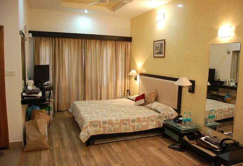 غرفة ديلوكس, Jewel